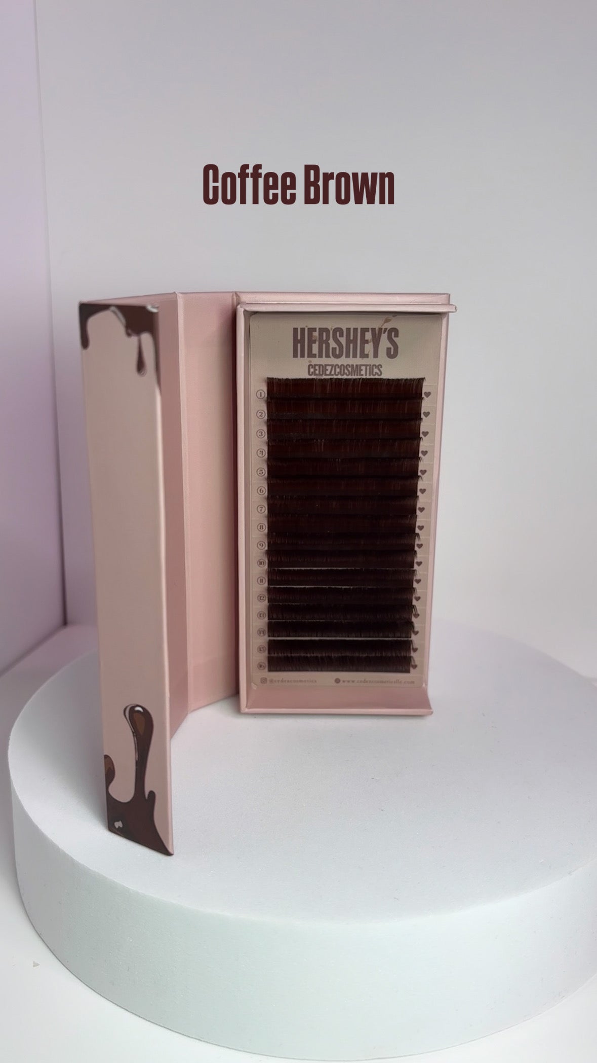 HERSHEY’S (Brown Lashes)