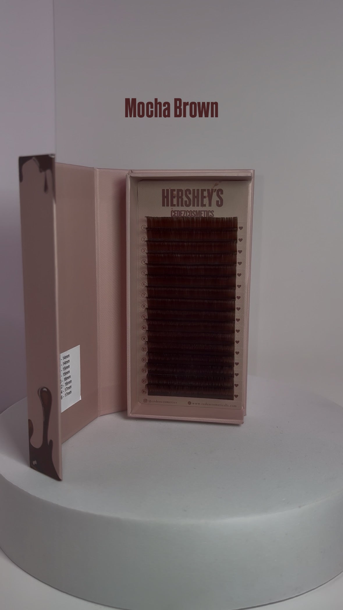 HERSHEY’S (Brown Lashes)