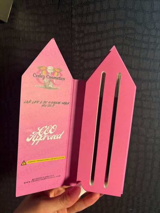 Lash Trap Tweezers